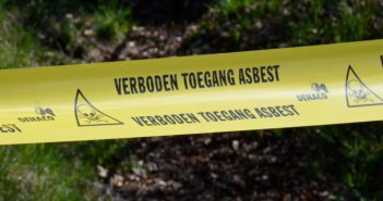 Werkzaamheden en asbestsanering Redendijk/Bakkerom Boerakker, weg afgesloten