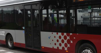 Vanaf 15 december geen contant geld meer in de bussen van Qbuzz