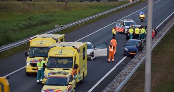 Meerdere voertuigen betrokken bij ongeval A7, weg afgesloten