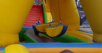 Springkussen Festival voor mensen met een beperking
