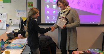 Groep 8 leerlingen van O.B.S de Nijenoert in Leek winnen ‘Kraak de Borgenkluis’