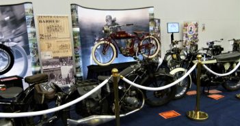 Geslaagde 6e Classic motor & bromfietsbeurs in Leek