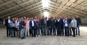 Westerkwartier Paardenkwartier doet inspiratie op bij Limburg Paardensport