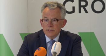 Veiligheidsregio Groningen presenteert nieuwe corona-maatregelen; toegangsstop en sluitingen terrassen in Groningen