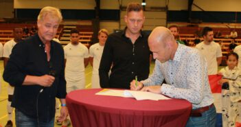 Amysoft uit Leek is de nieuwe hoofdsponsor van Leekster Eagles