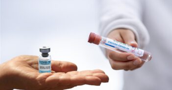 Beschermt een coronavaccin ook als het bijvoorbeeld 60% of 95% werkzaam is?