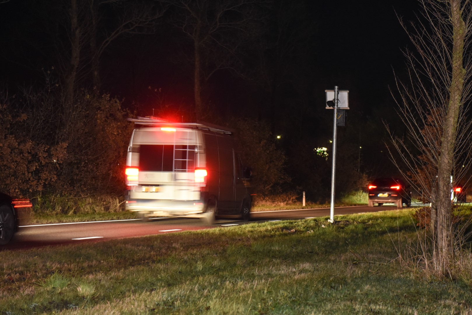 Nieuwe flitspalen langs de N372 bij Midwolde?