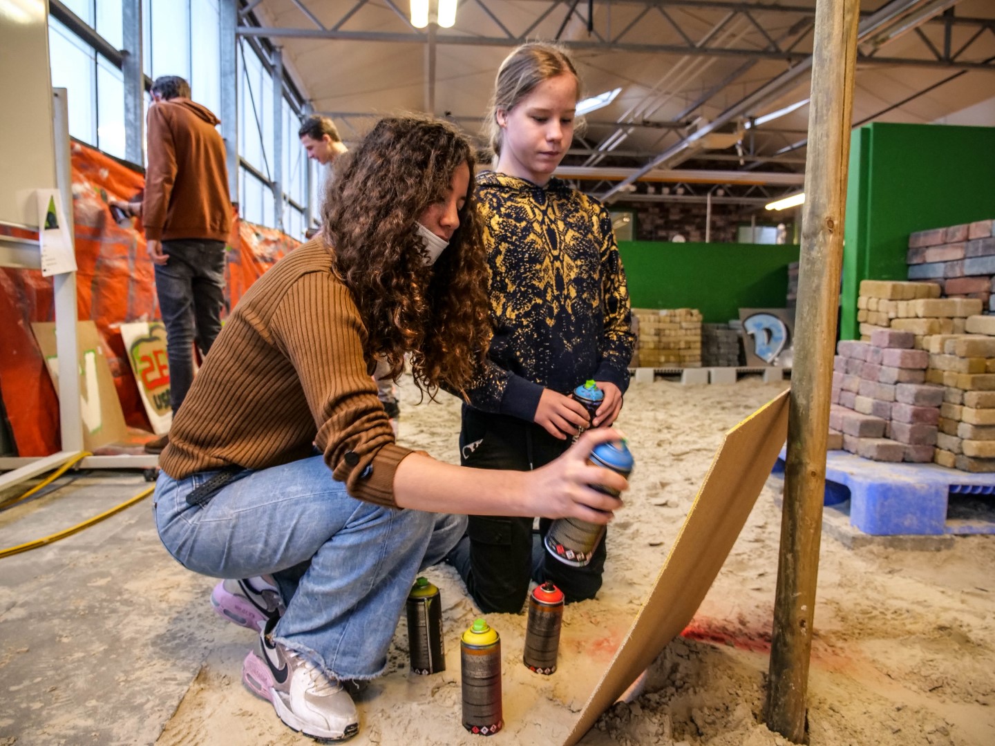 Workshopdag leerlingen Terra Oldekerk en Woldborg. Van Kickboksen en freerunning tot dans en spiegel