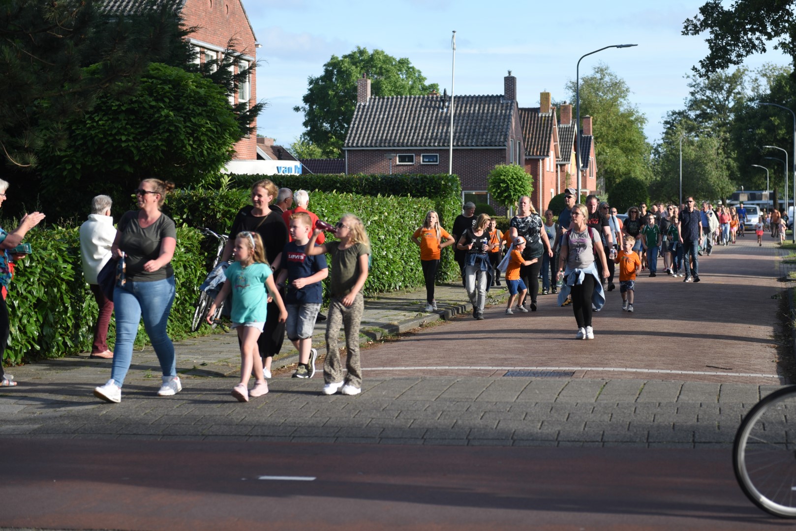 Van 16 tot 19 juni: Wandel4daagse Leek voor jong en oud; 'Inschrijving sluit donderdagmiddag'