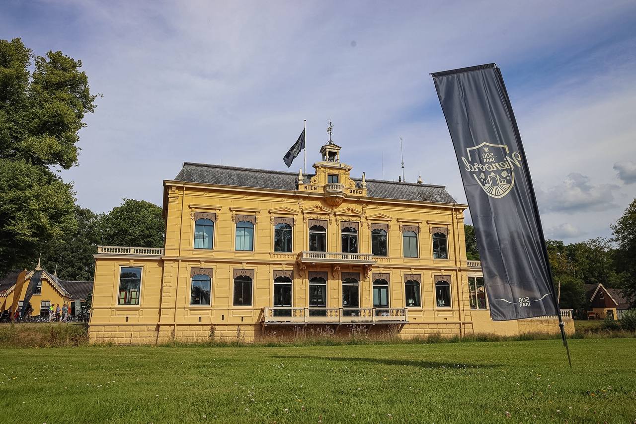 Vijf dichters strijden om de eer: wie wordt de eerste gemeentedichter van Westerkwartier?