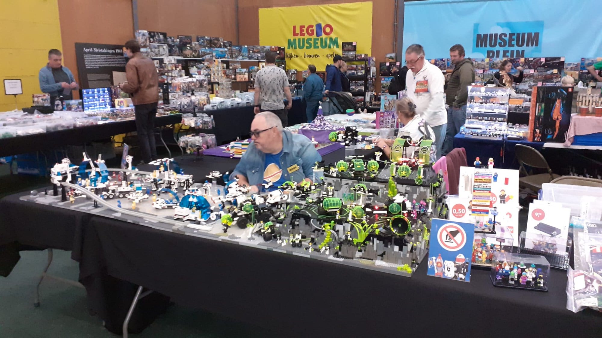 Grootste LEGO beurs in het LEGiO-museum in Grootegast