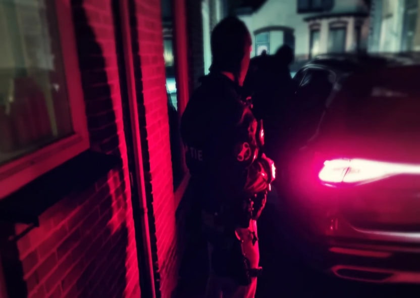 Ondersteuningsgroep Noord houdt man (34) uit Westerkwartier aan in zaak zware mishandeling