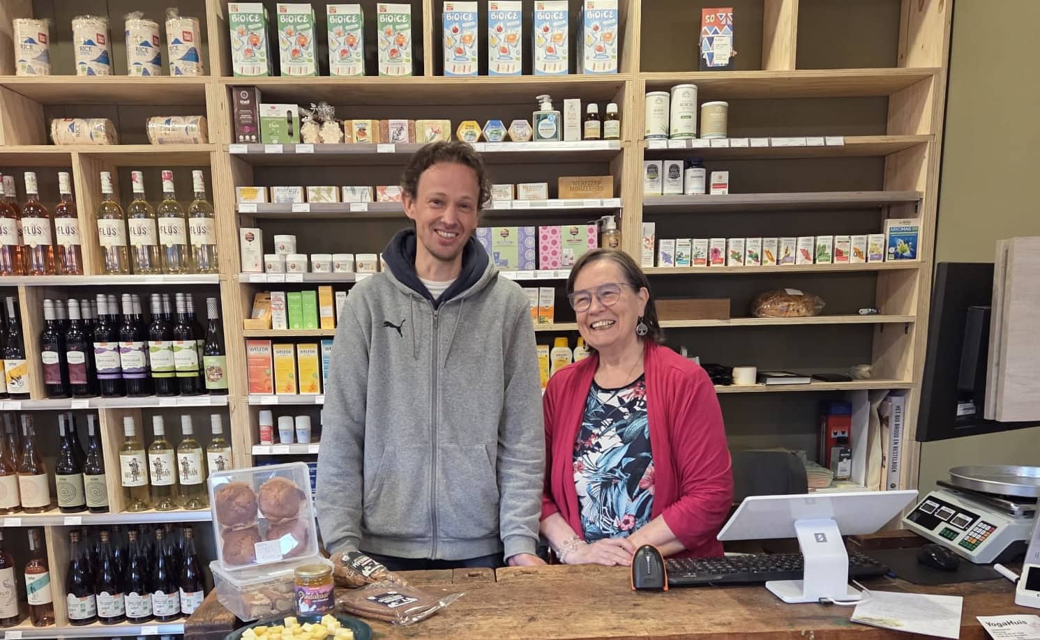 Ze zijn er weer: De Biowinkel Leek opent opnieuw haar deuren!
