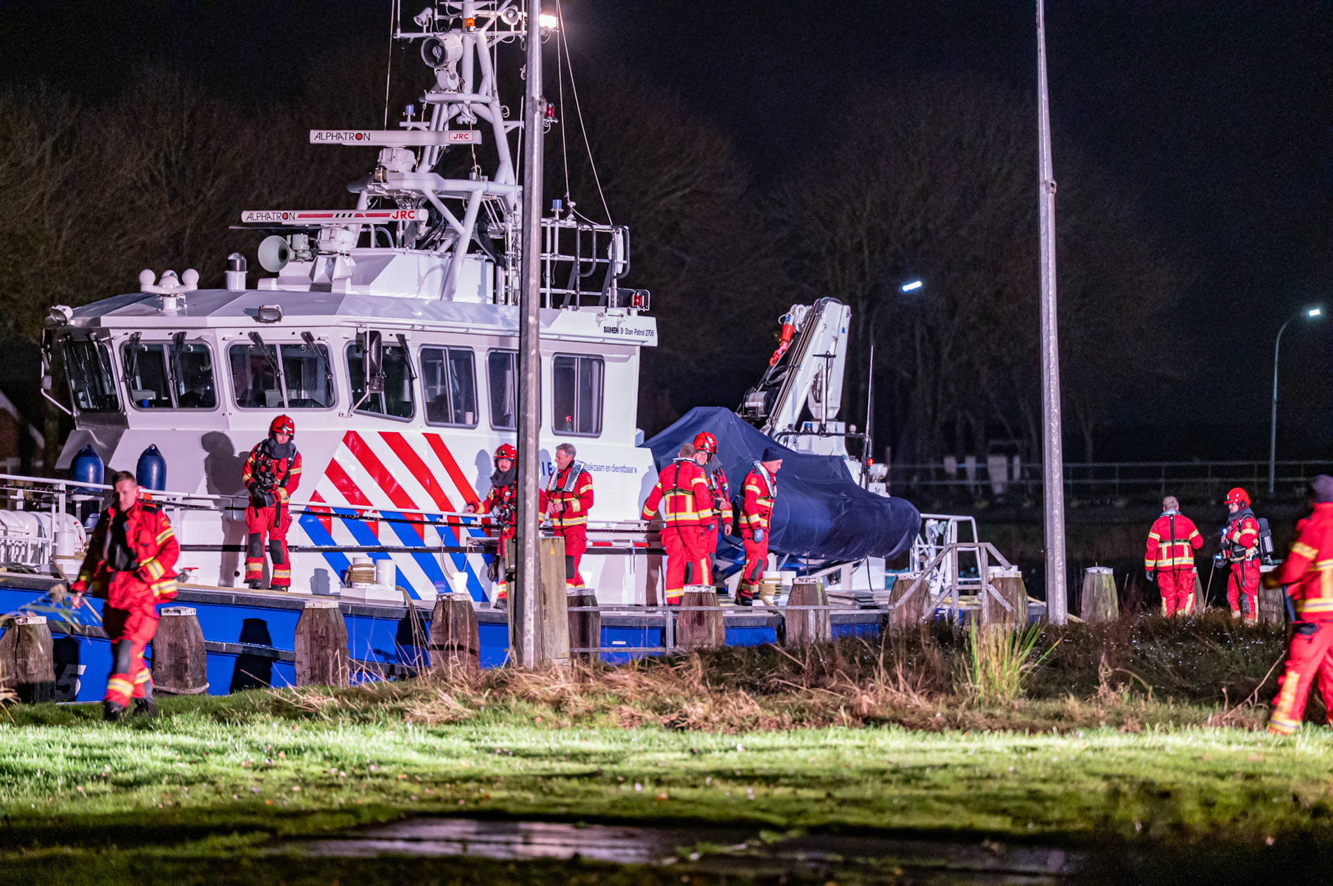 Brandweer opgeroepen voor ‘brand’ op politieboot bij Gaarkeuken