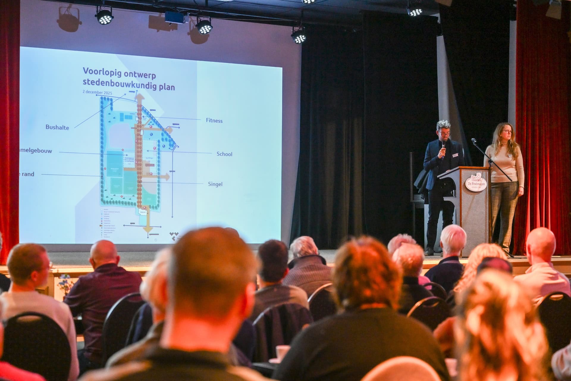 Informatieavond Campus Rodenburg bezocht door ruim 150 mensen: bezoekers uiten zorgen over geluid, v