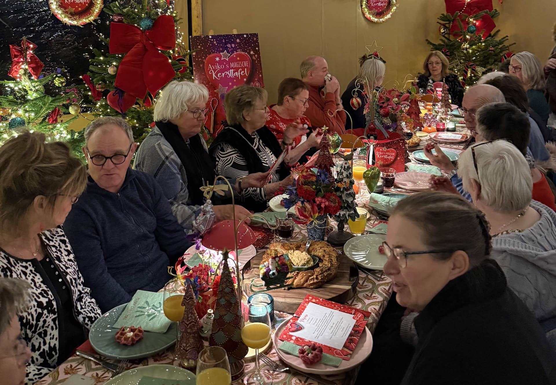 Magische Kersttafel voor vrijwilligers Vredewold: verdiende erkenning voor jarenlange inzet