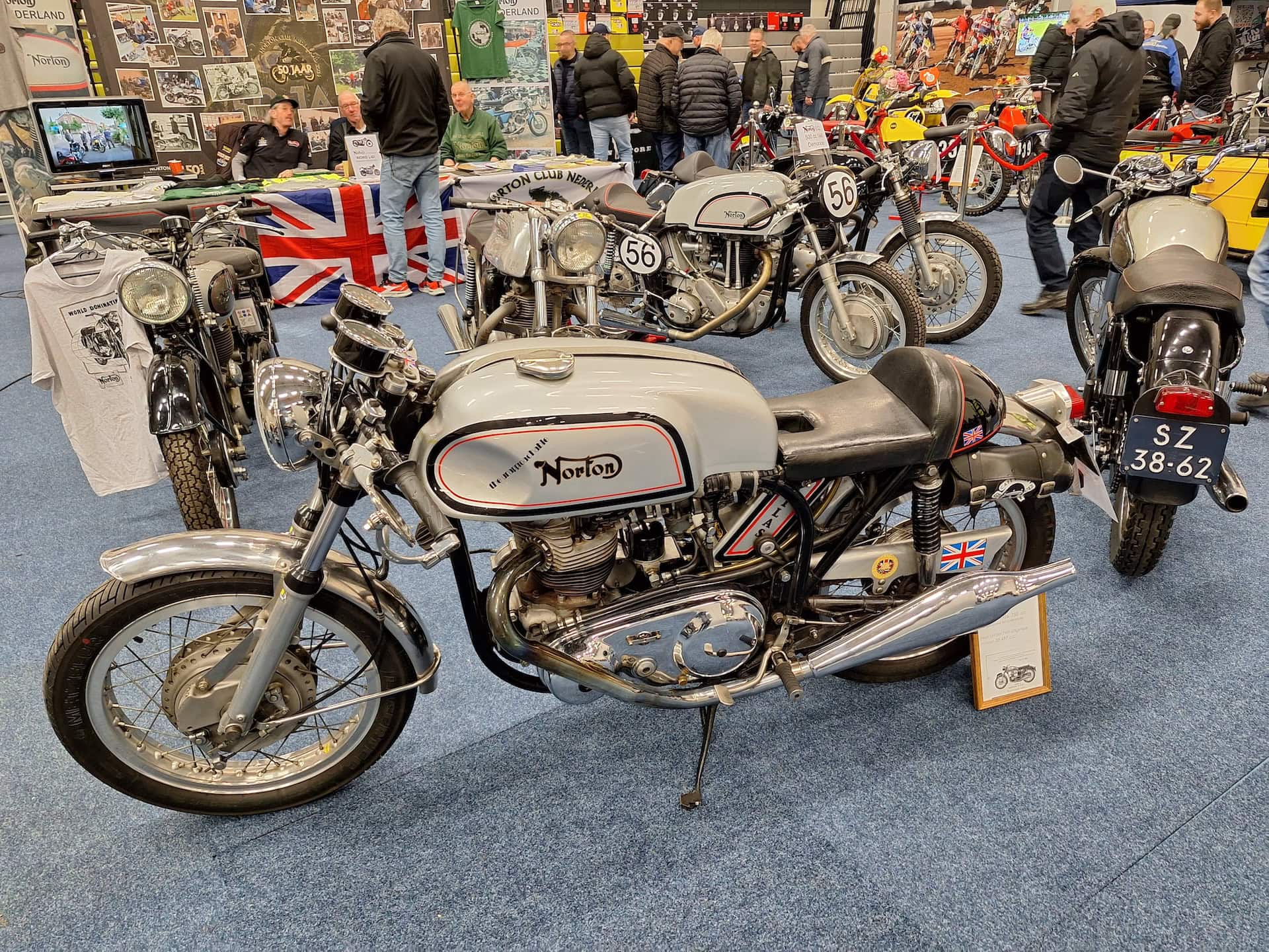 11e Classic Motor & Bromfietsbeurs op 7 en 8 maart in Sportcentrum Leek