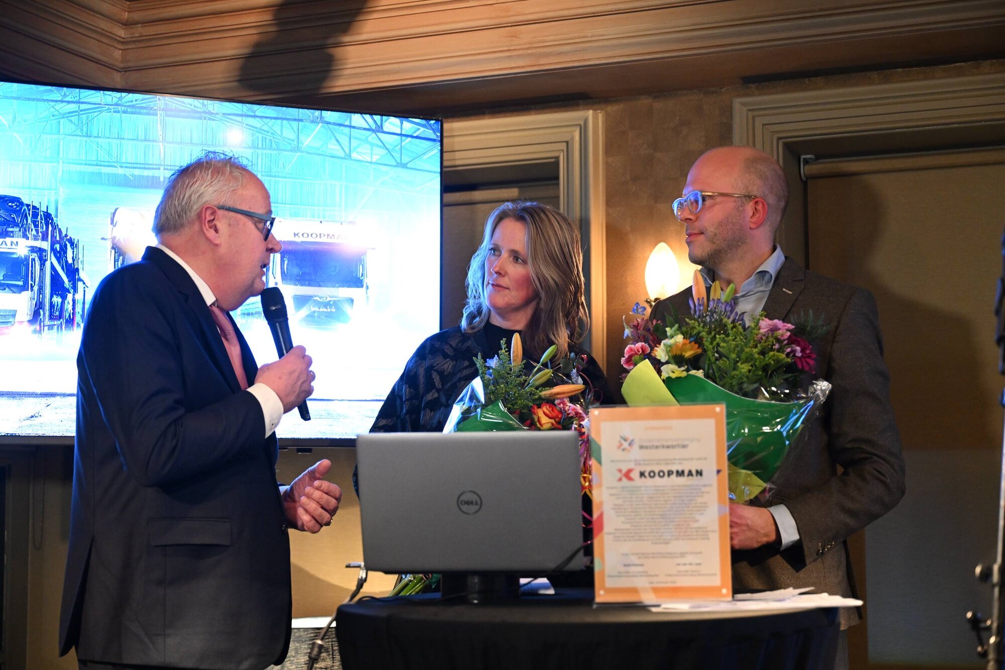 Jaarprijs 2025 van Ondernemersvereniging Westerkwartier uitgereikt aan Koopman Logistics Group BV