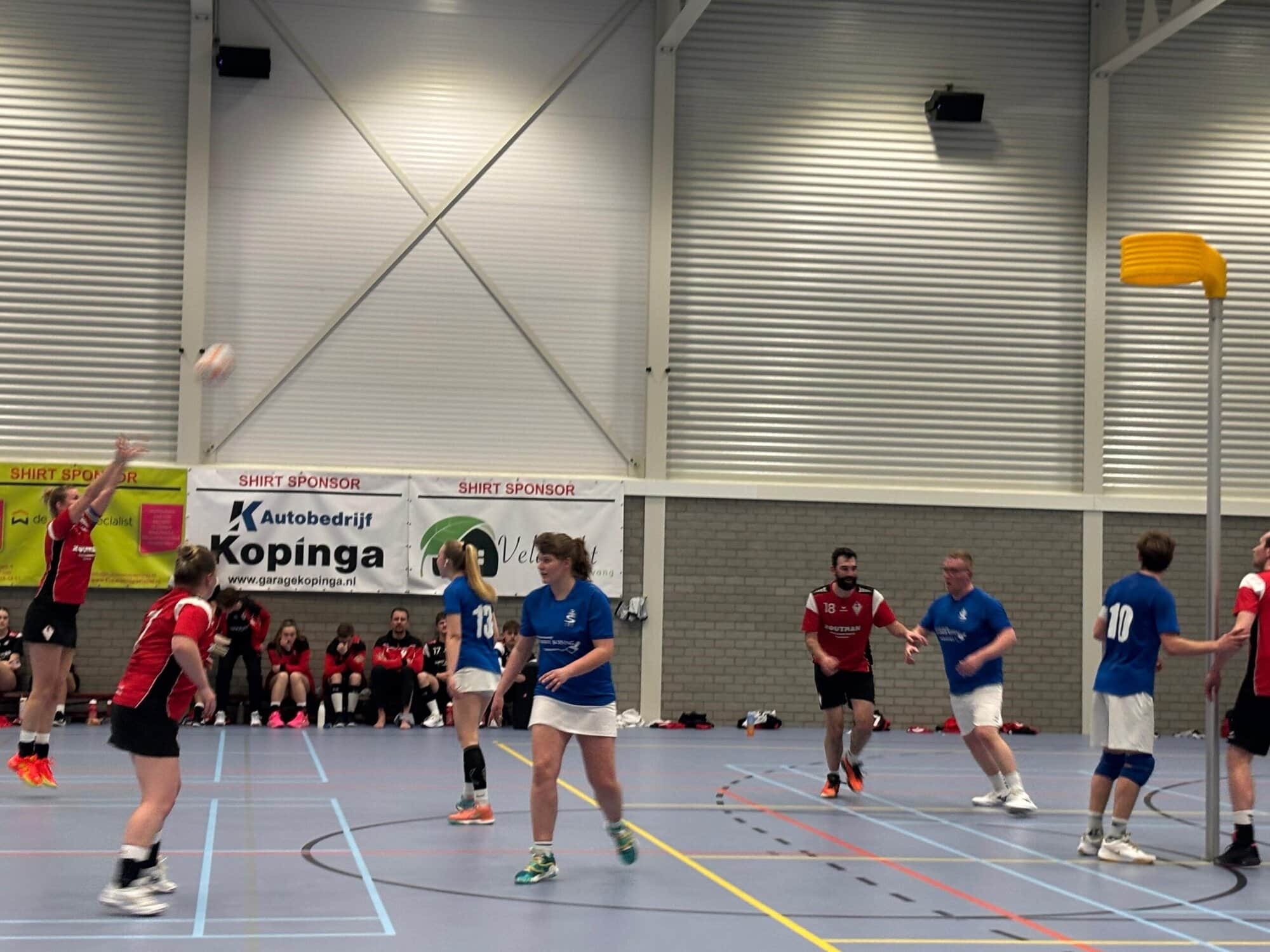 Sparta sluit zaalseizoen af met doelpuntrijke overwinning