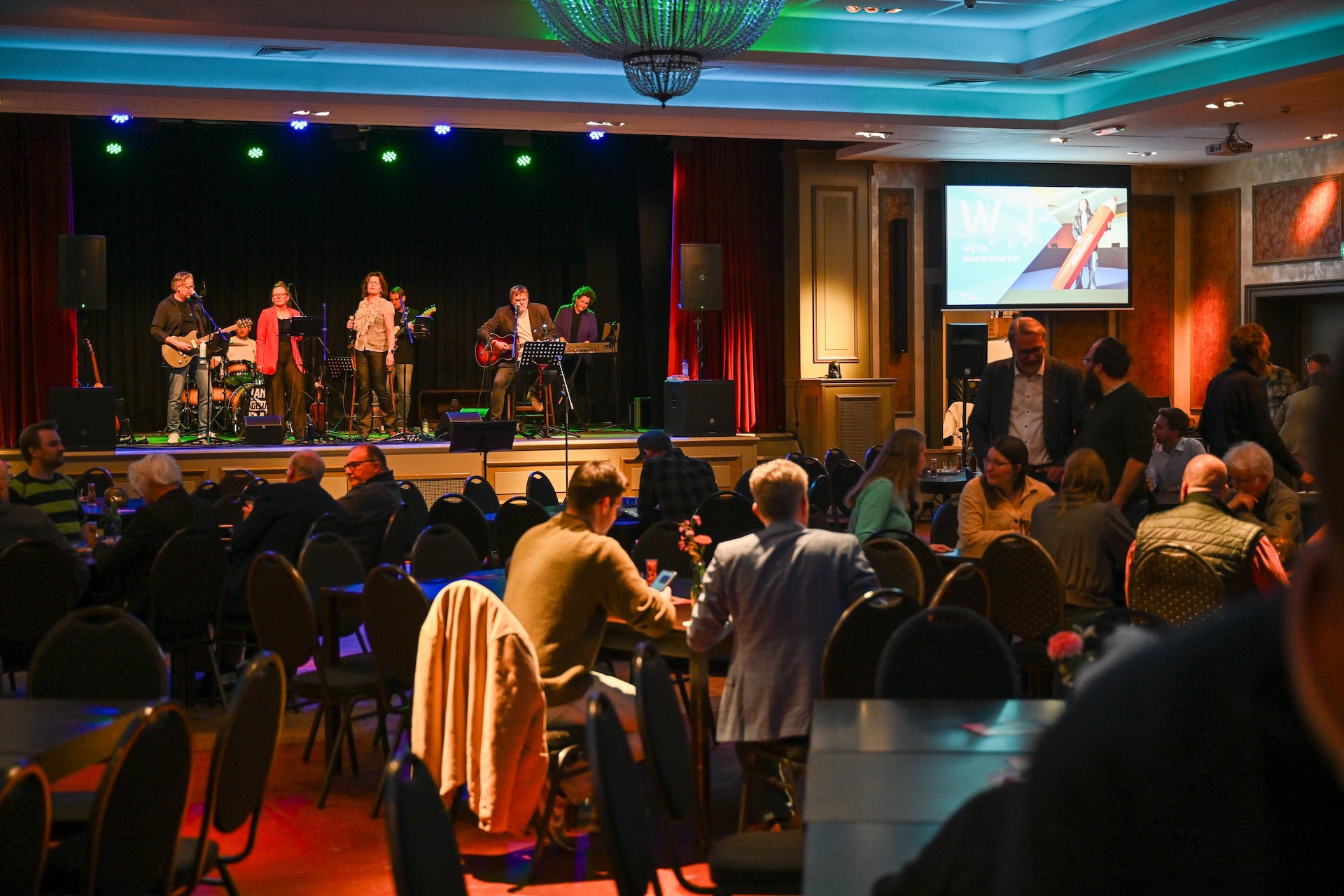 Verkiezingen Westerkwartier: voorlopige opkomst is 31%, stembureaus open tot 21.00 uur en uitslagena