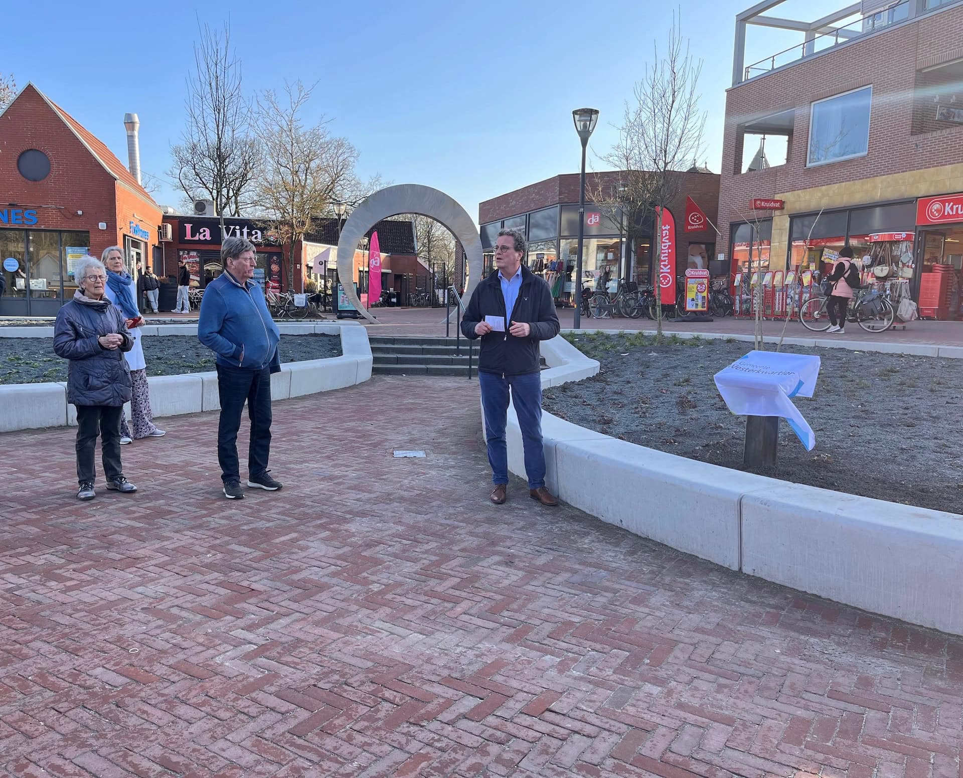 Werkzaamheden voor groener en aantrekkelijker centrum Zuidhorn zijn gereed