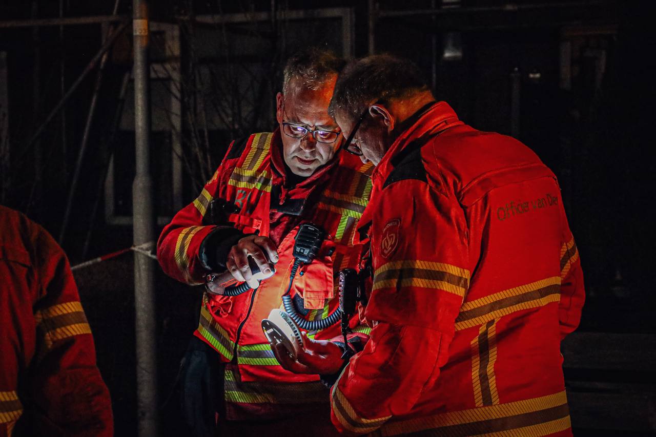Brandweer gealarmeerd na afgaande koolmonoxidemelder aan Herman Colleniusstraat in Leek