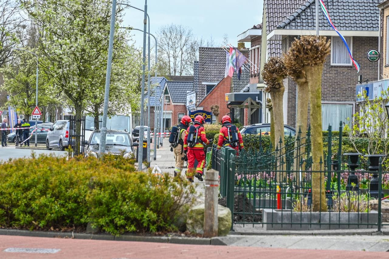 Gaslek in woning Zevenhuizen: omgeving ontruimd en weg afgesloten (Update)