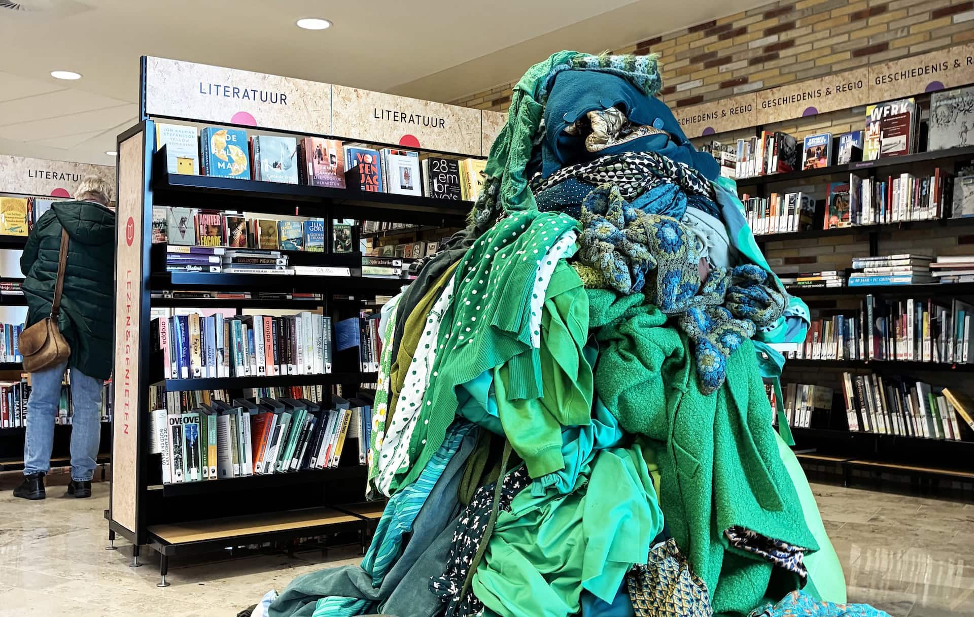 Workshop Visible Mending: geef je oude kleding een tweede leven in Leek en Zuidhorn