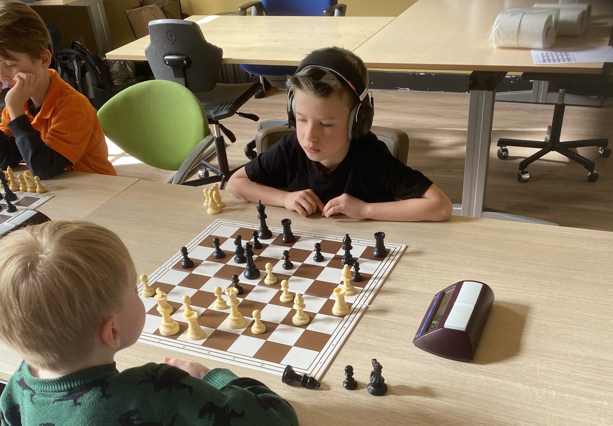 Vier Leekster schakers pakken uit op jeugdkampioenschappen Leek en Roden