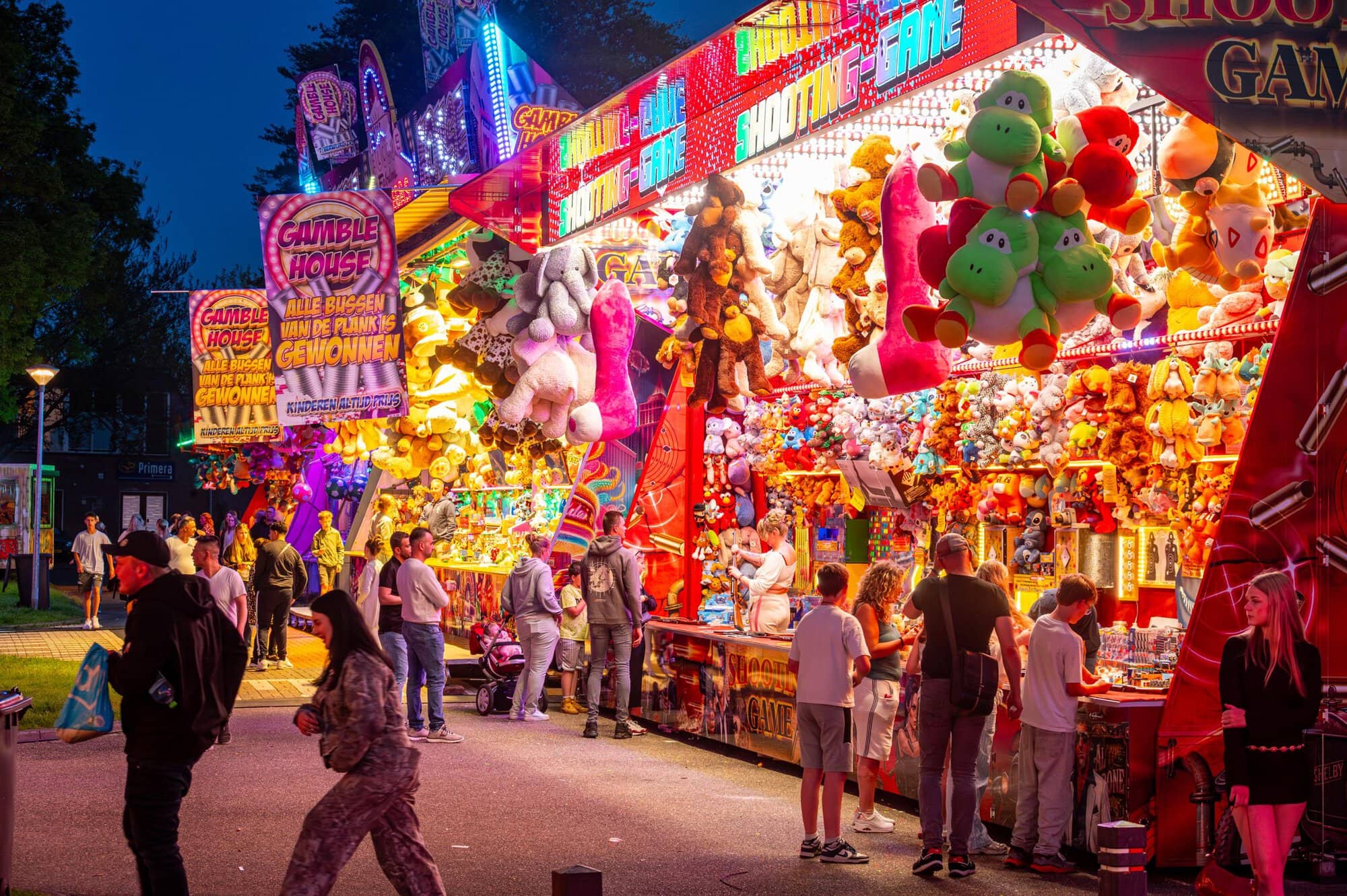 Dag 1 Pinksterfeesten Leek zit erop: kermis op De Tip en feest in het bos en op het evenemententerre