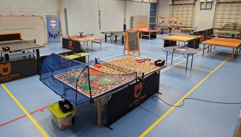 Fastpong, ballenzwever en vijf ballen tegelijk: tafeltenniskermis in Leek op 13 juni