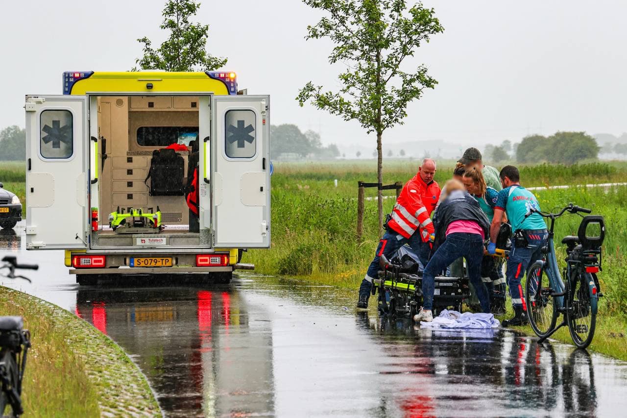 Eenzijdig motorongeval: slachtoffer met spoed naar ziekenhuis