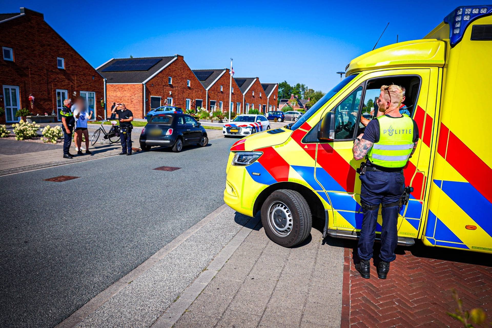 Fietsster gewond na botsing met auto in Marum