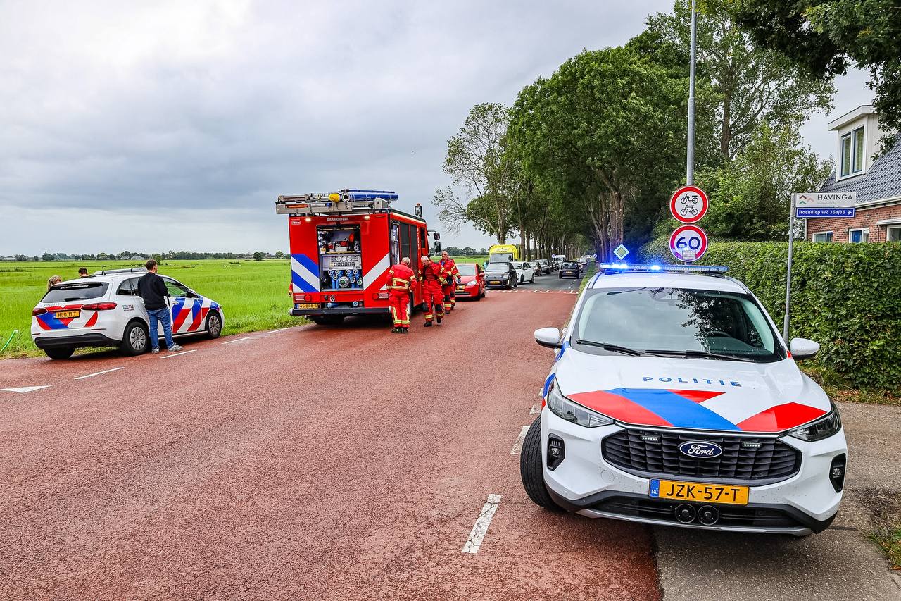 Bestuurder belandt met auto in sloot en wordt verdacht van rijden onder invloed