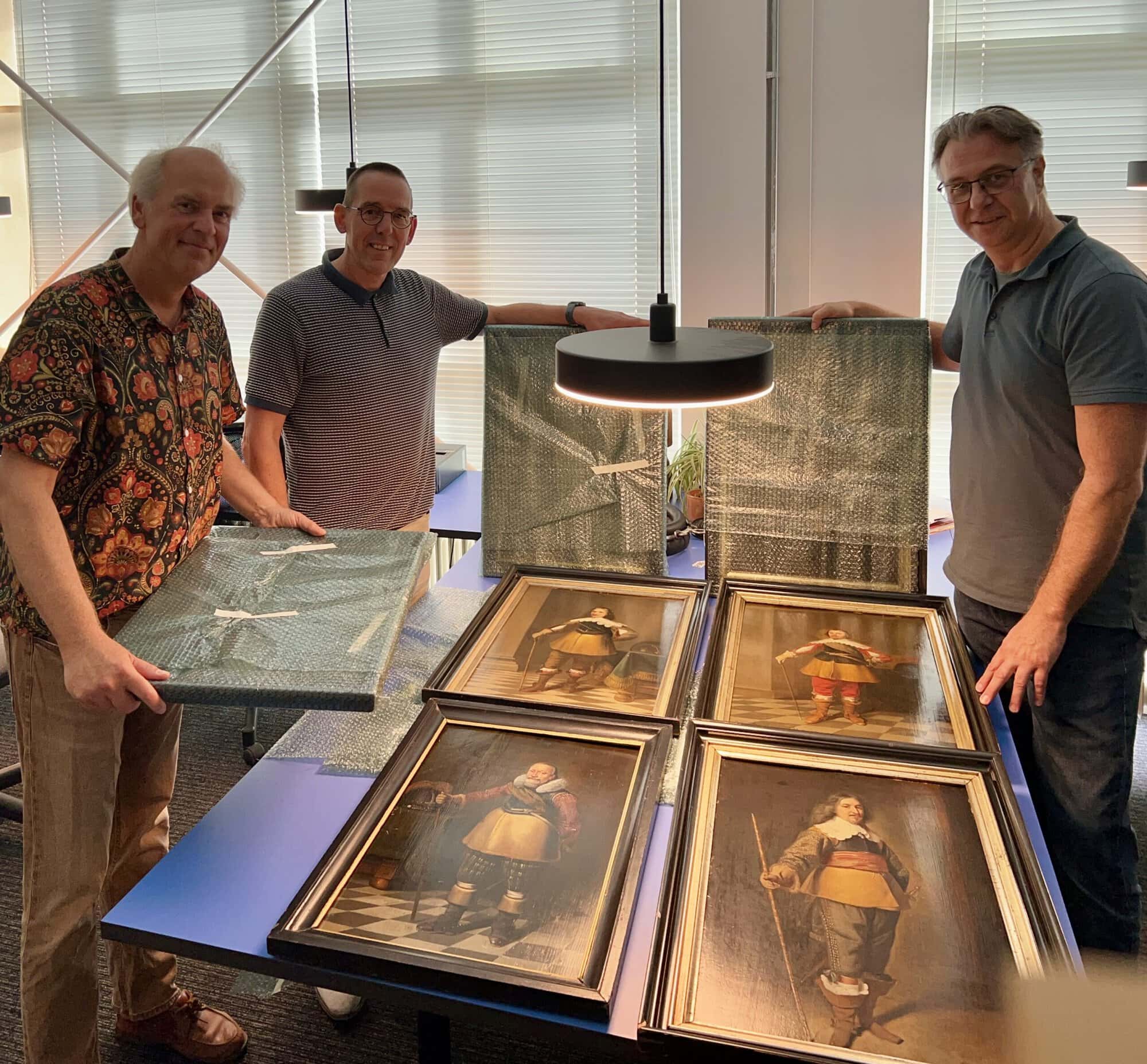 Museum Nienoord krijgt verloren portretten geschonken van het Fries Regiment uit 1640