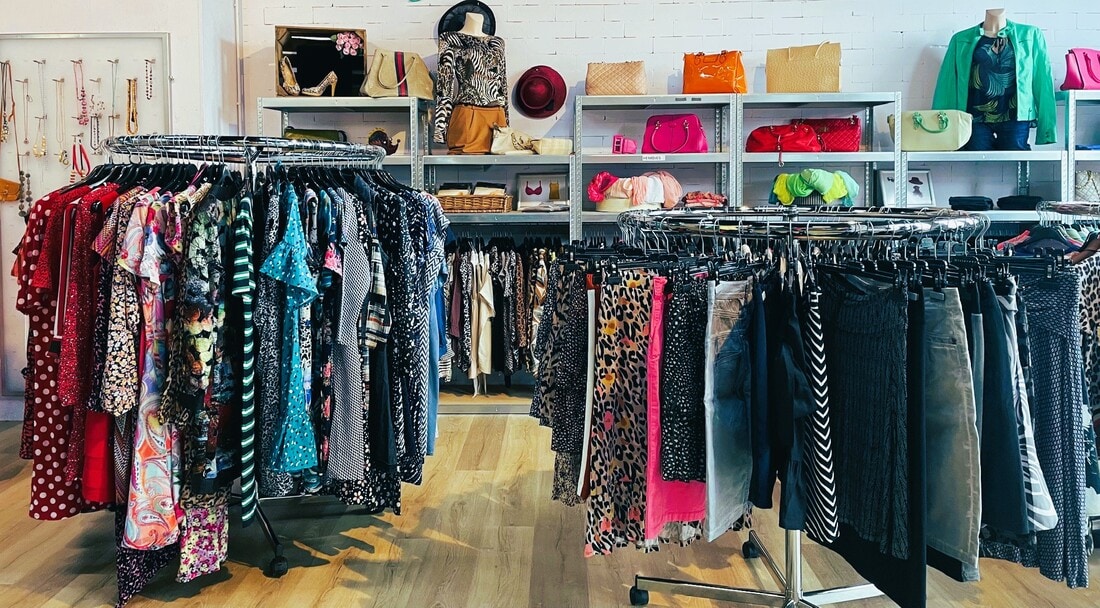 Kledingbank Maxima ruimt zomercollectie op voor een euro per stuk op zaterdag 15 augustus