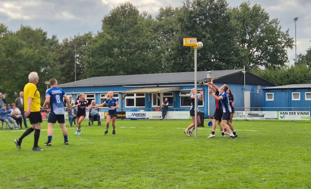 Sparta boekt overwinning na spannende wedstrijd tegen HHV